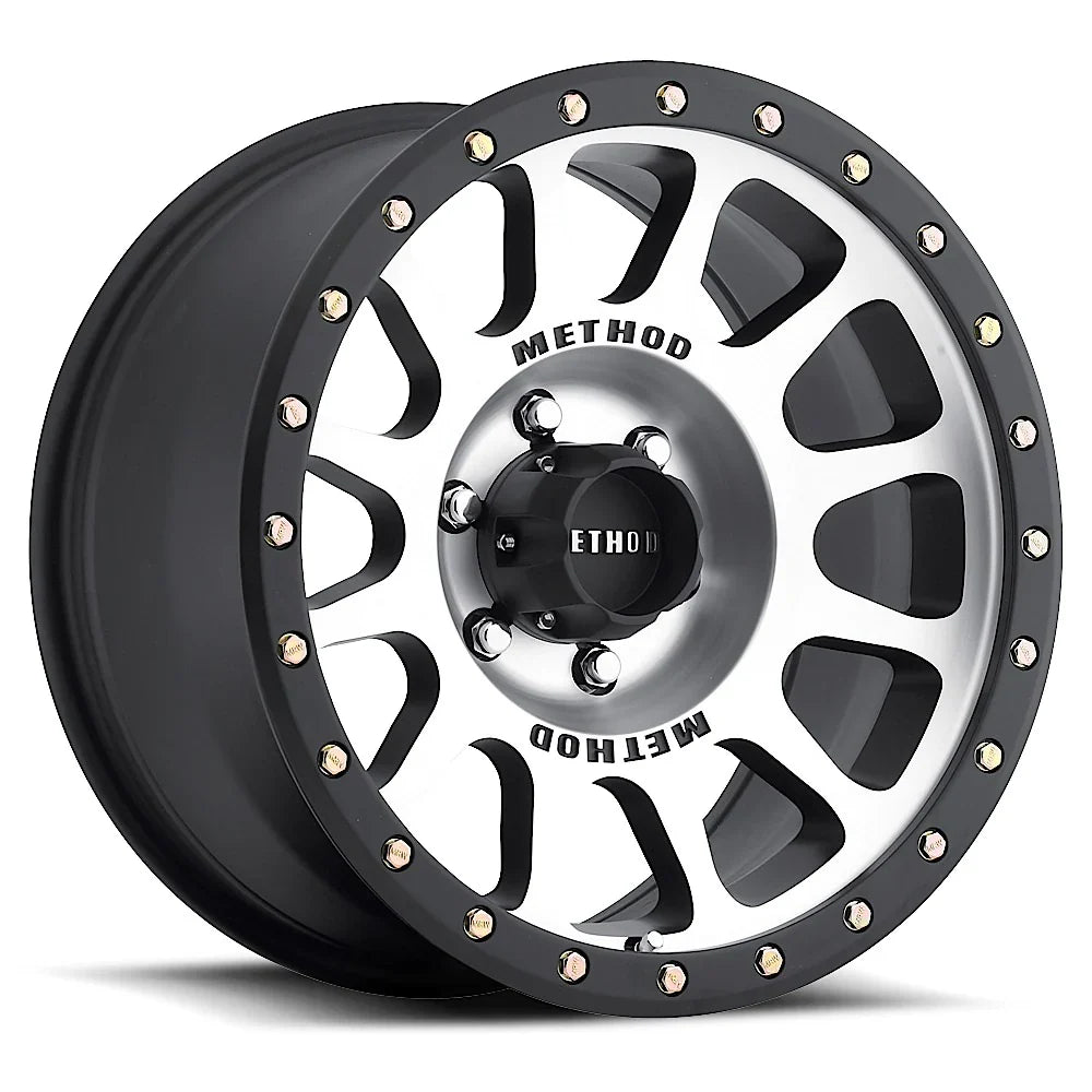 llantas method 305 18x9 6x139,7 et -12 machined & black lip - RunaX