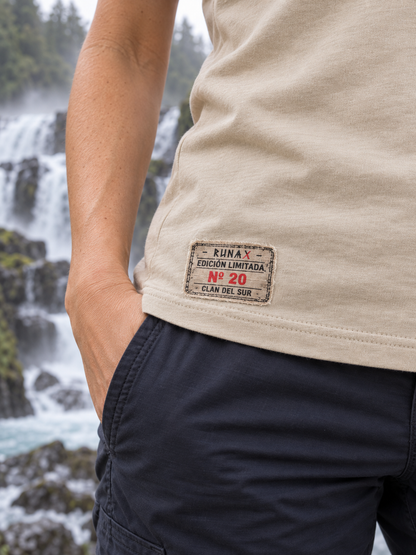 POLERA COORDENADA MISTERIOSA RUNAX - EDICIÓN LIMITADA (Mujer)