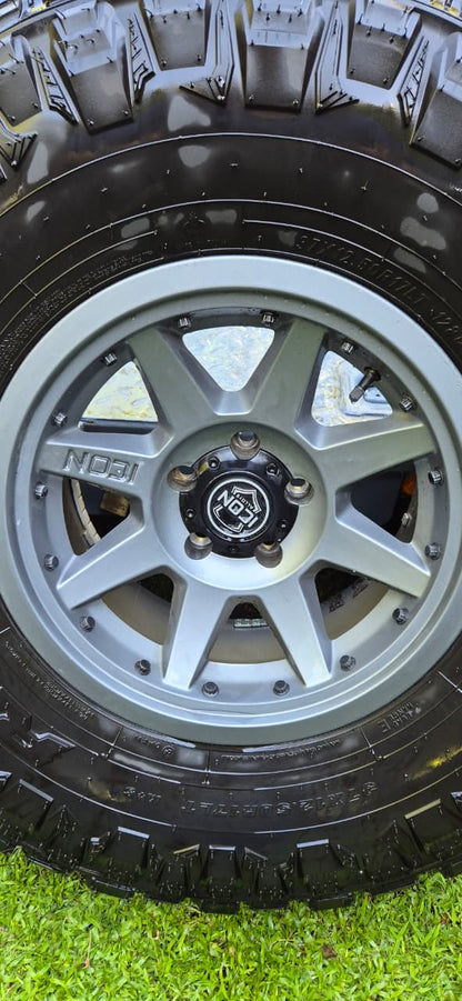 neumáticos maxxis razr mt y llantas icon rebound pro -- usados semi nuevos - RunaX